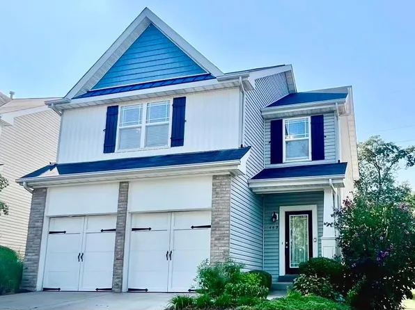 449 Parkgate Dr, Lake Saint Louis, MO 63367