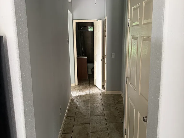 3412 Lausanne Ave — Photo 1