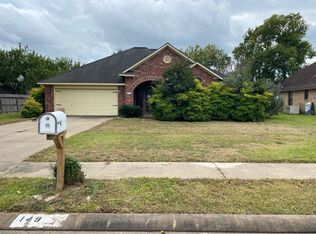 149 Corkwood St, Lake Jackson, TX 77566