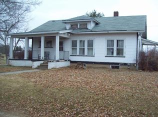 404 E Oak St, Manlius, IL 61338