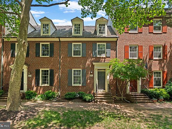 2nd image of 215 Firehouse Ln