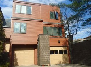 55 Hidden Ledge Rd #33, Englewood, NJ 07631