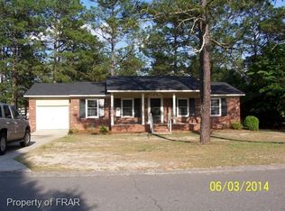 3521 Crampton Rd, Hope Mills, NC 28348