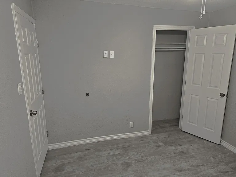 116 S Tapeyste Ave — Photo 5