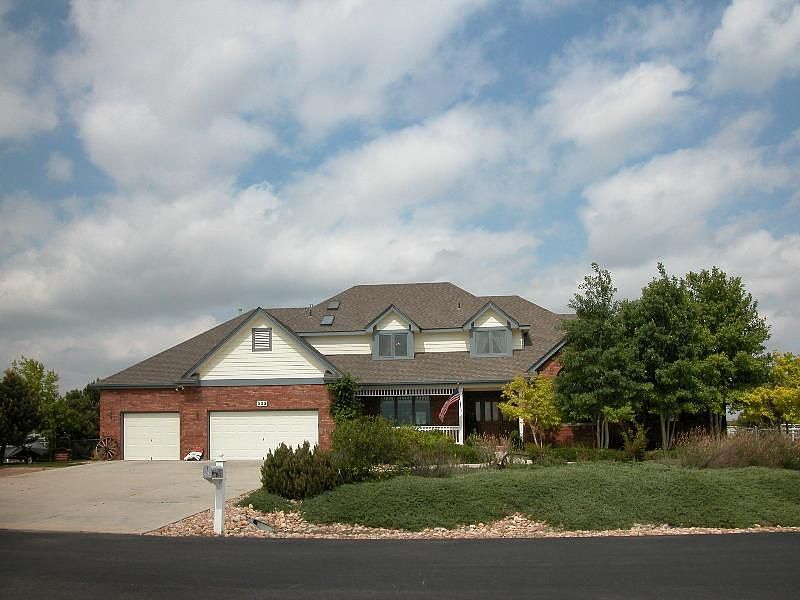1st image of 933 Clydesdale Ln