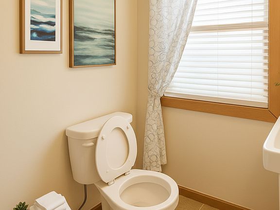 4th image of 14935 Wonderland Park Rd #68