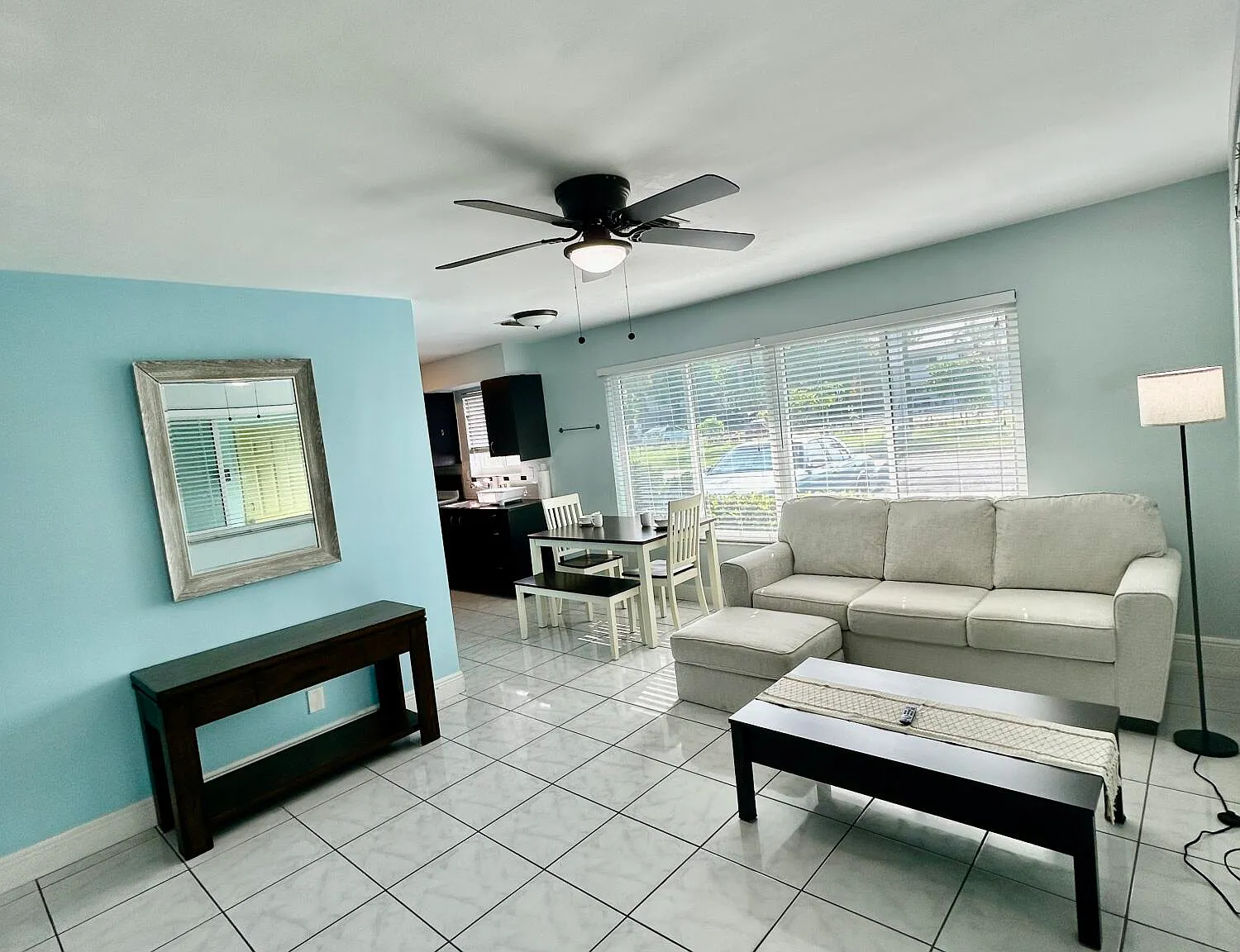 1 bed, 1.0 bath, 650 sqft, $2,450 — Photo 1