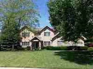 3004 Heatherdowns Dr, Findlay, OH 45840