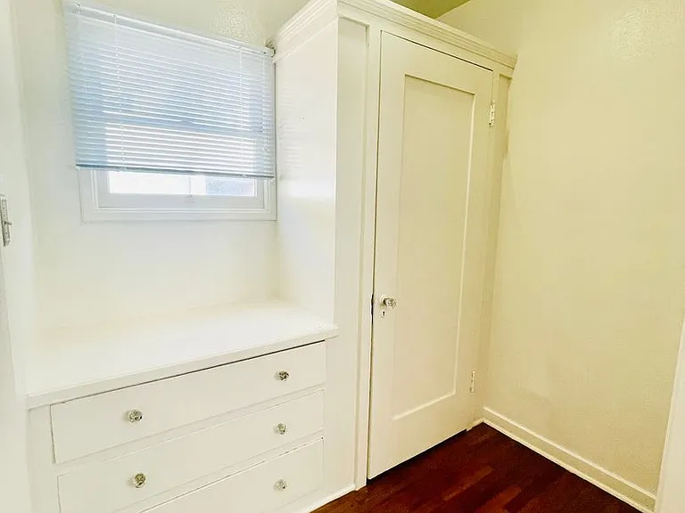 847 Poli St — Photo 10
