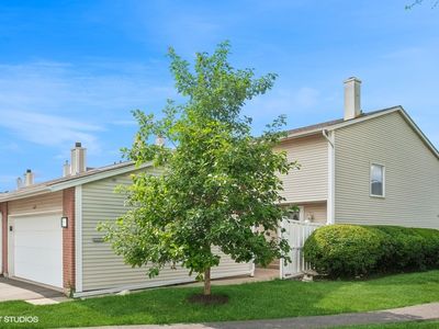 (Undisclosed Address), Deerfield, IL, 60015
