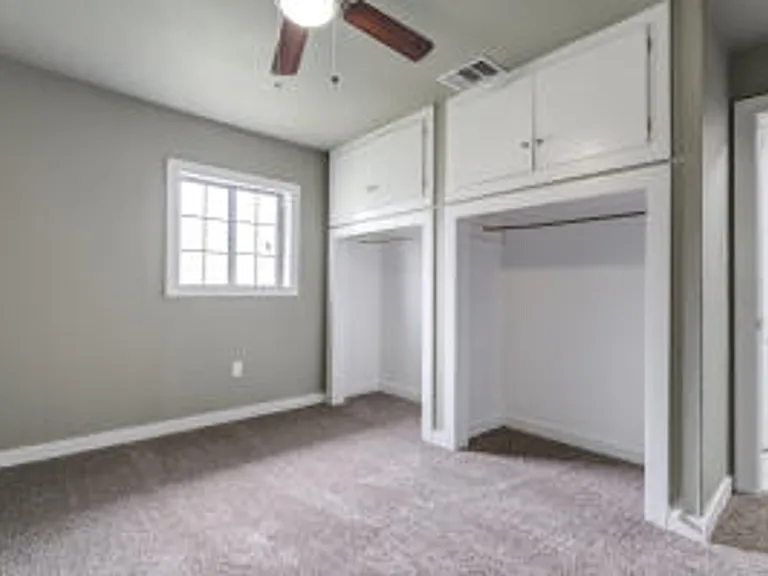 918 E Rice St — Photo 14