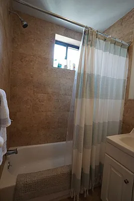 Rented by Best Apartments North Inc | media 42