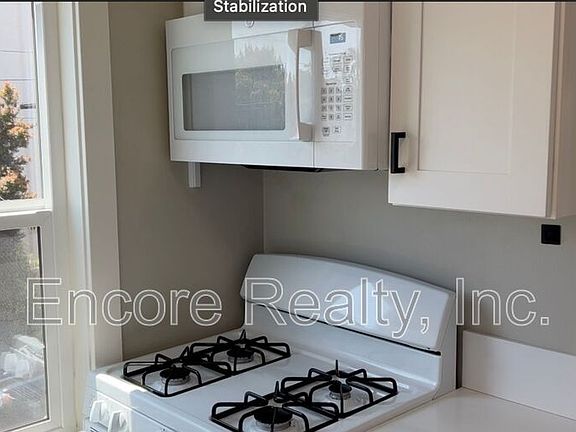 4th image of 388 Park Way APT D