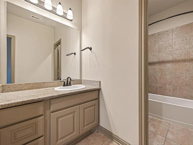 27411 Manor Falls Ln — Photo 40