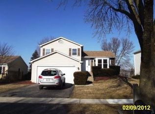 2708 Davos Ave, Woodridge, IL 60517