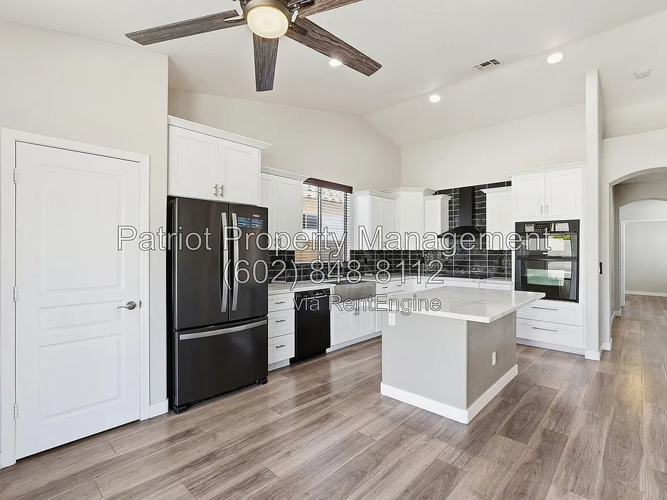 13628 W San Miguel Ave