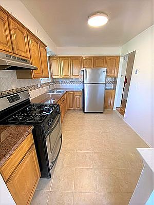 2nd image of 23-37 37th St #3A