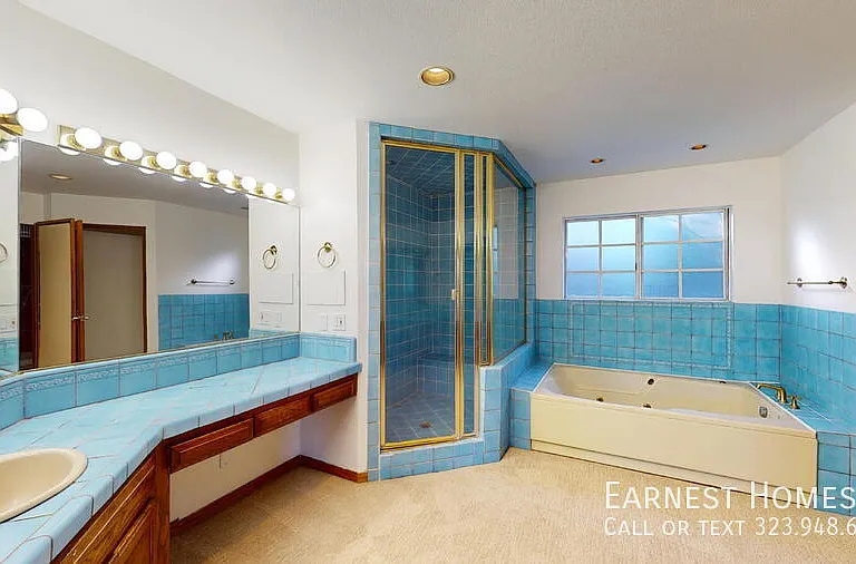 4339 Alhama Dr — Photo 16