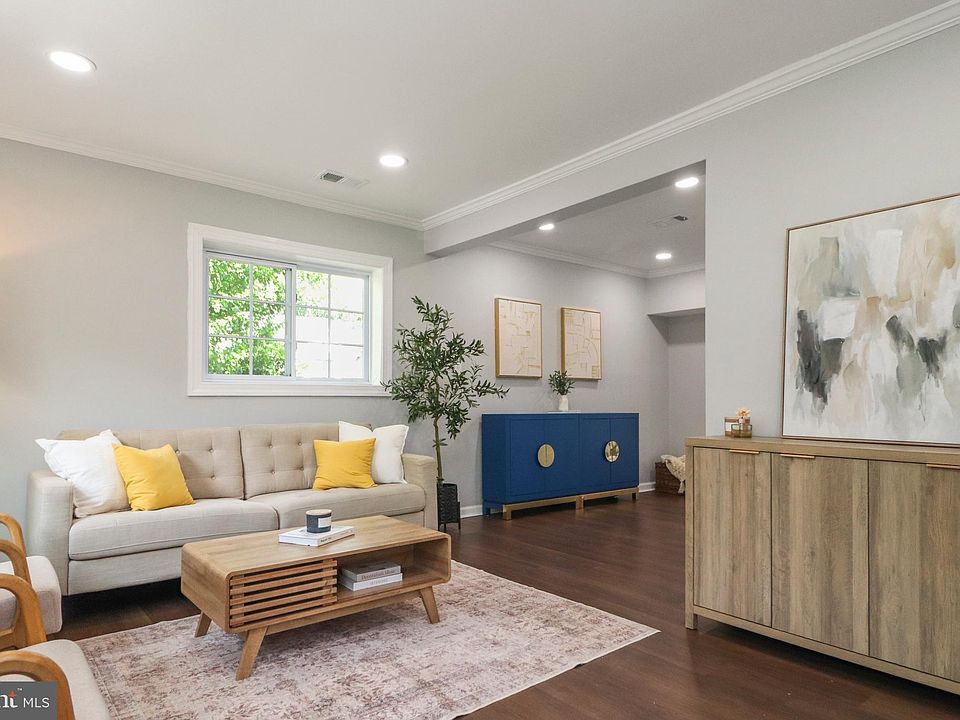 1st image of 6621 Hallwood Ave