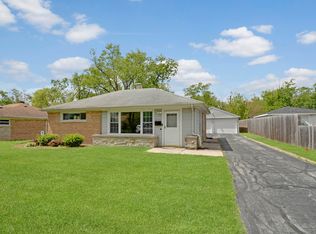 273 Mohawk St, Park Forest, IL 60466