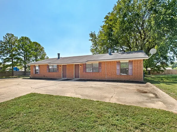 4453 W Acoma St, Fayetteville, AR 72704