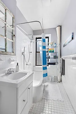 Rented by Corcoran | media 6