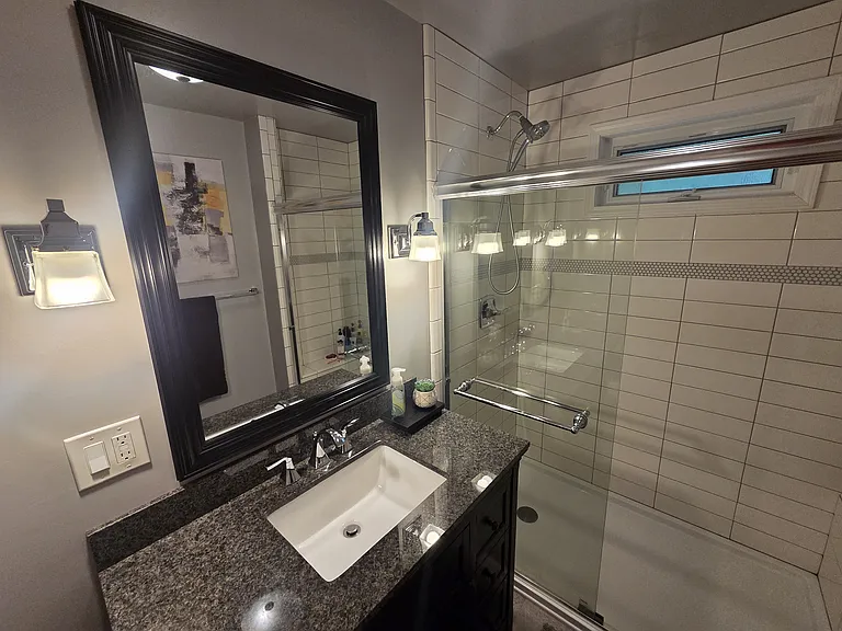 7625 SW Canyon Rd — Photo 18