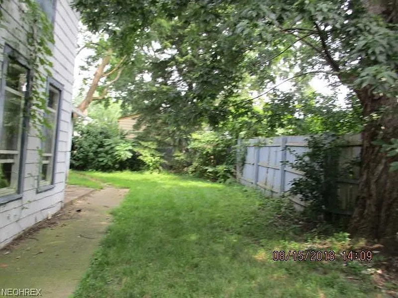 Thumbnail 13