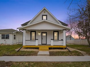 1819 D St SW, Cedar Rapids, IA 52404