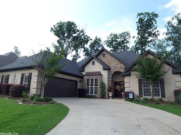 2nd image of 4028 Robinwood Cir