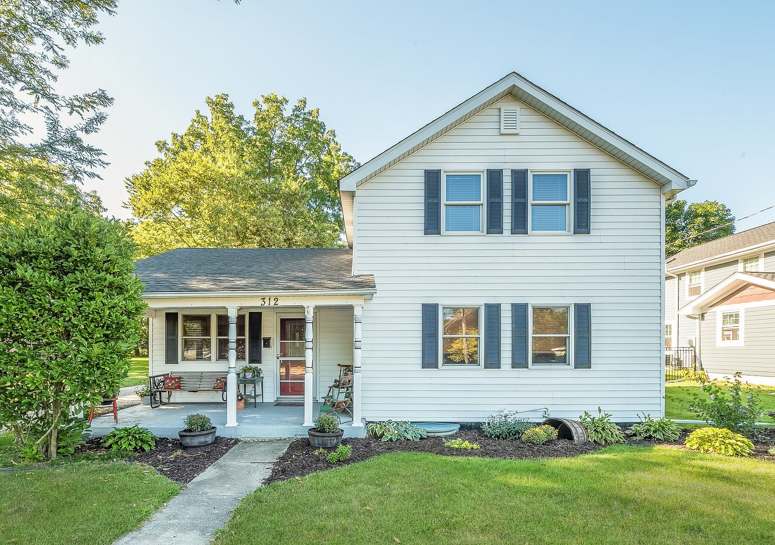 312 W Center St, Sandwich, IL 60548 Zillow