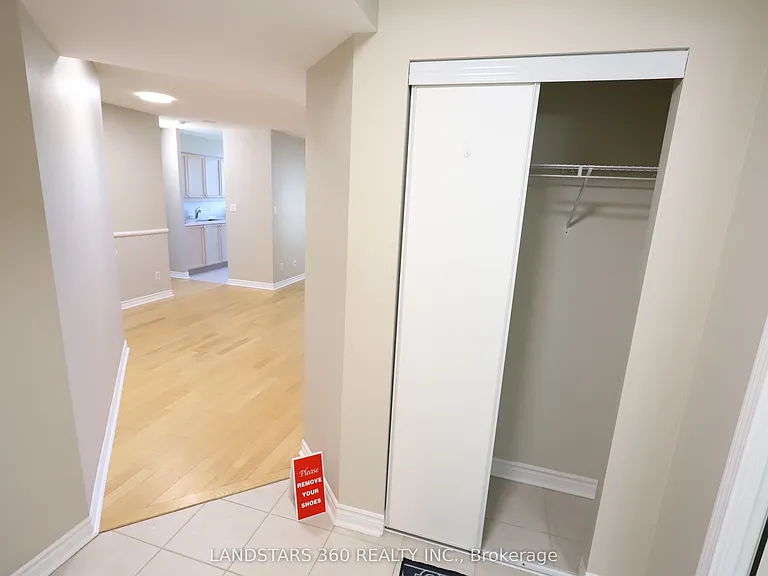 3 Rean Dr #1205 — Photo 4