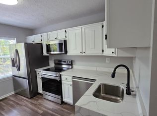 59 Riverside Run Dr, Indian Head, MD 20640