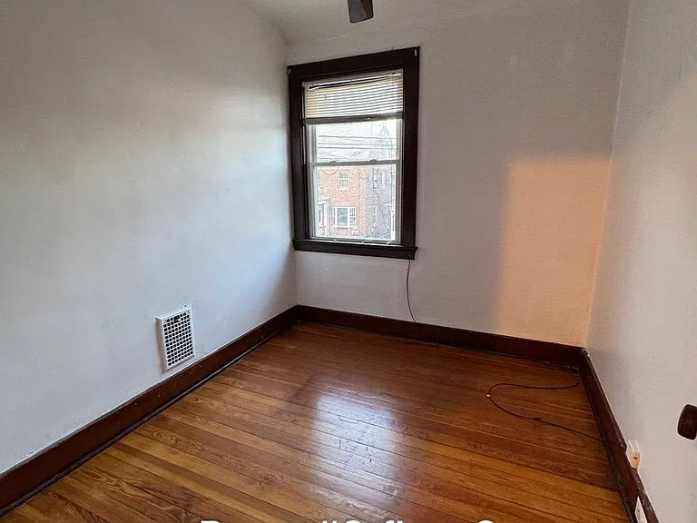 317 East Ave — Photo 8