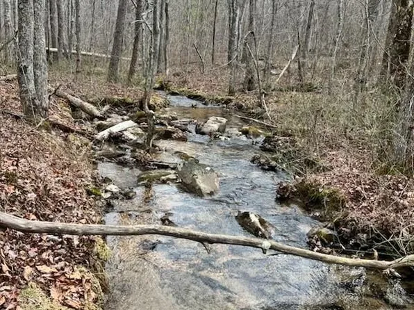 1 E Highway 150 #1E, Sequatchie, TN 37374