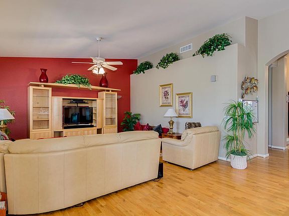 5th image of 23829 S Glenburn Dr