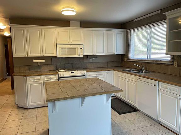 3rd image of 5130 53rd St