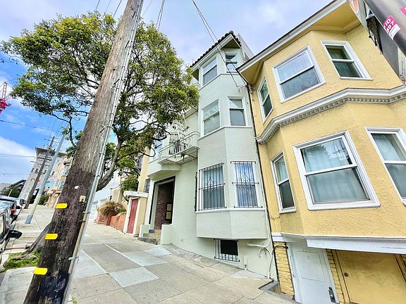 3rd image of 310 Parnassus Ave #103