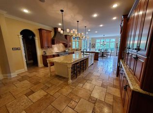 5627 S Oak St, Hinsdale, IL 60521