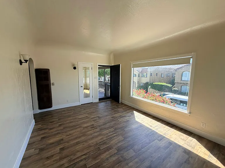358 Orange Ave #362 — Photo 9