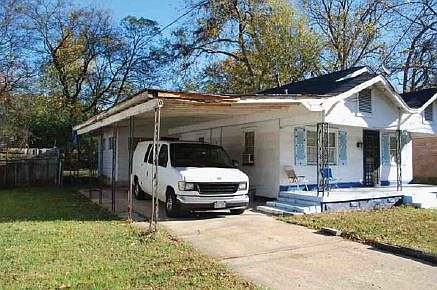 2nd image of 3498 Farmville Ave
