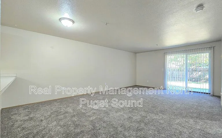 4505 100th St NE #B01 — Photo 9