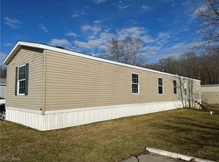 193 Garfield Ln, Jefferson, OH 44047