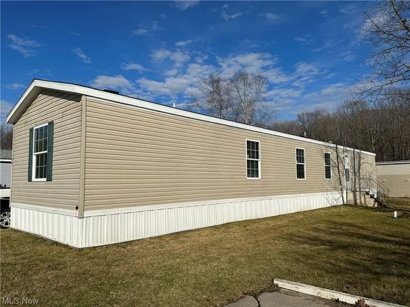 193 Garfield Ln, Jefferson, OH 44047