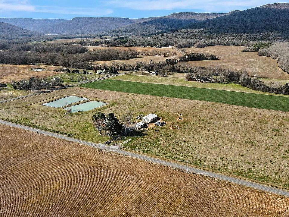2nd image of 1525 County Road 32