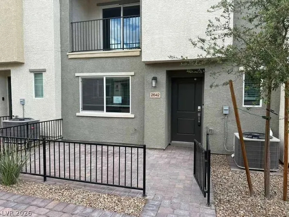 2642 Wimbledon White Ct, North Las Vegas, NV 89086