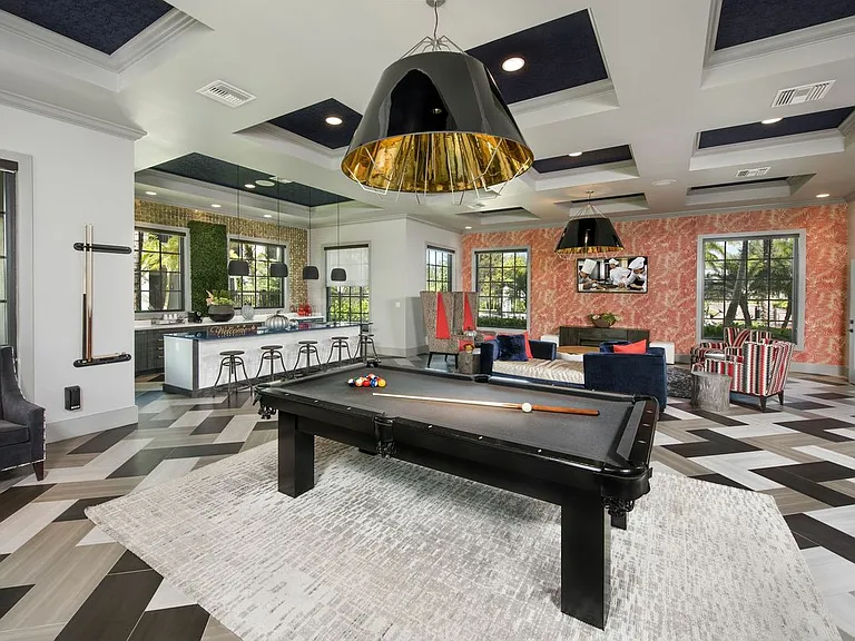 VIVA Luxury Apartments — Photo 5