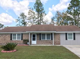 800 Wildwood Dr, Hinesville, GA 31313