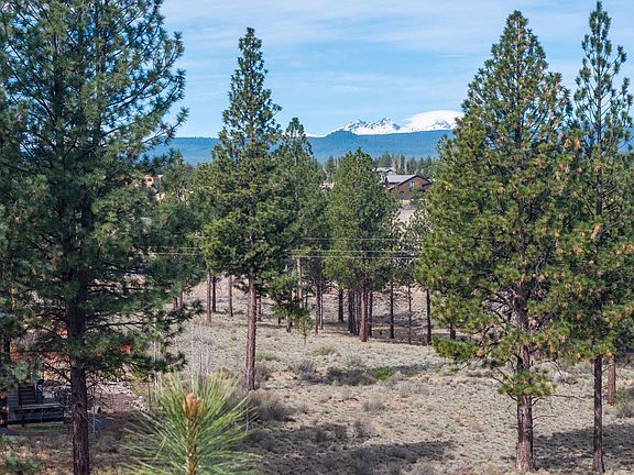 4th image of 61853 Hosmer Lake Dr Lot 375