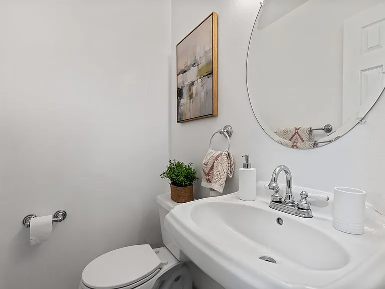 1470 Creekside Dr #17 — Photo 22